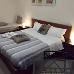 Living Rome Ottaviano B&B